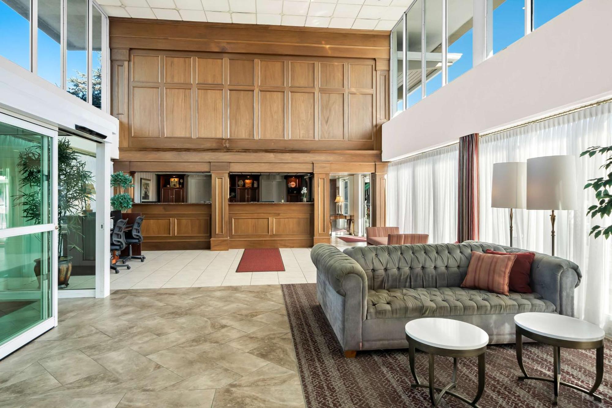 Brandywine Valley Inn Surestay Plus By Best Western Wilmington Esterno foto