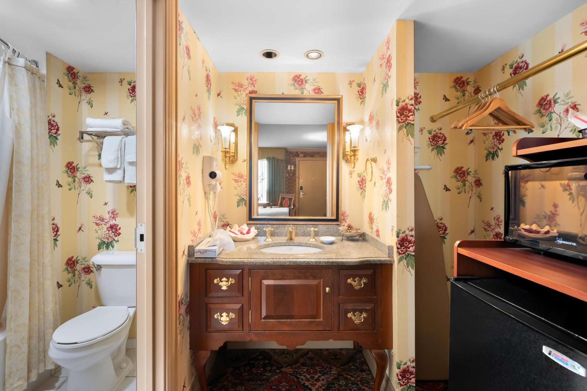 Brandywine Valley Inn Surestay Plus By Best Western Wilmington Esterno foto
