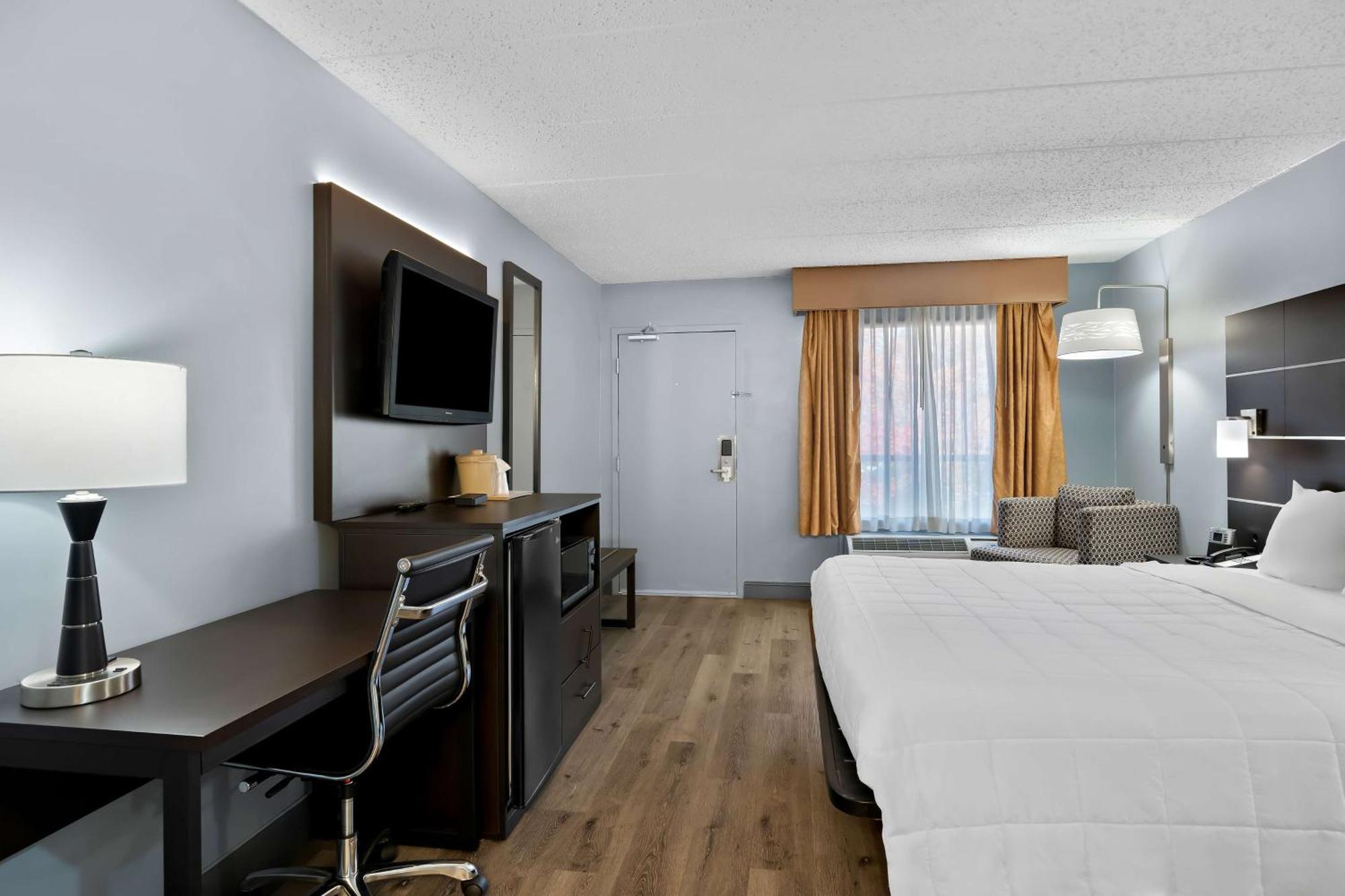 Brandywine Valley Inn Surestay Plus By Best Western Wilmington Esterno foto