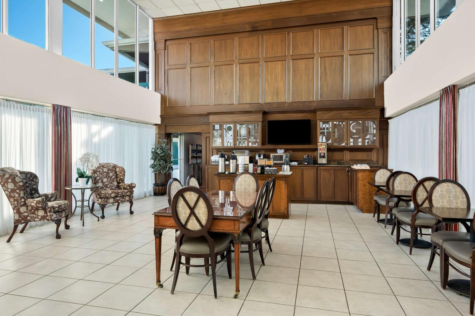 Brandywine Valley Inn Surestay Plus By Best Western Wilmington Esterno foto