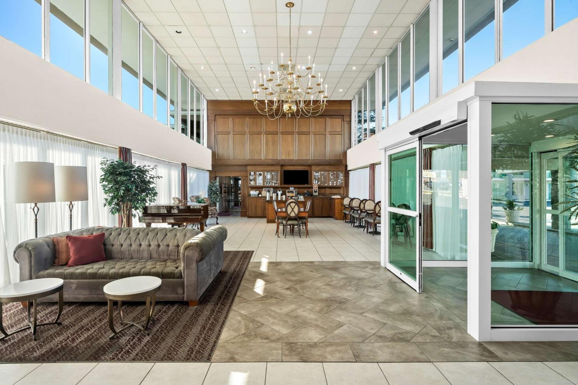 Brandywine Valley Inn Surestay Plus By Best Western Wilmington Esterno foto