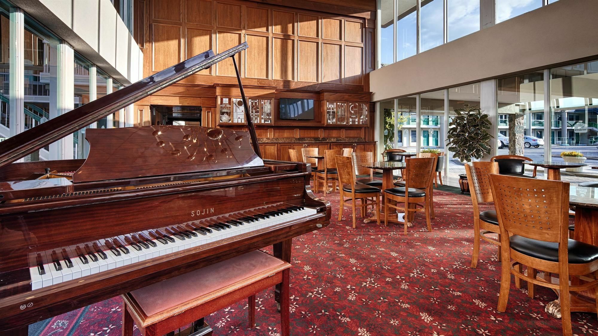 Brandywine Valley Inn Surestay Plus By Best Western Wilmington Esterno foto